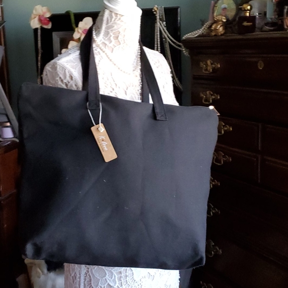 NWTs,  Grumpy Cat Tote - Picture 3 of 7